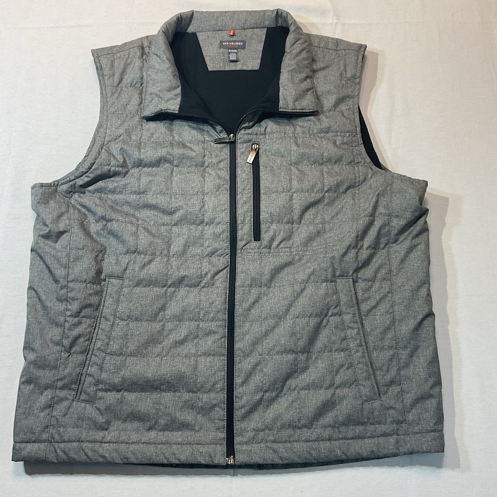Van Heusen Solid Traveler Gray Quilted Vest Size XL Zip Front, Pockets